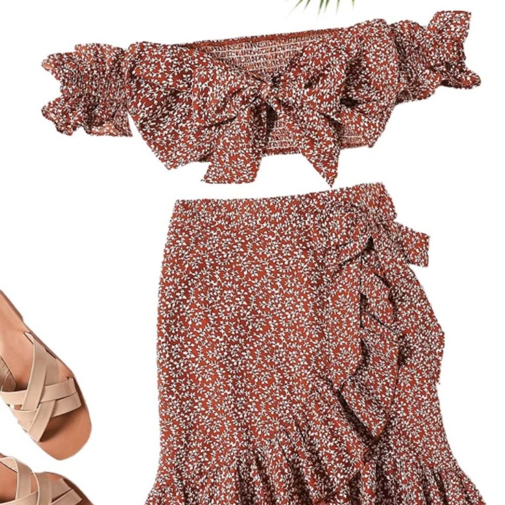 Two piece red floral set size M